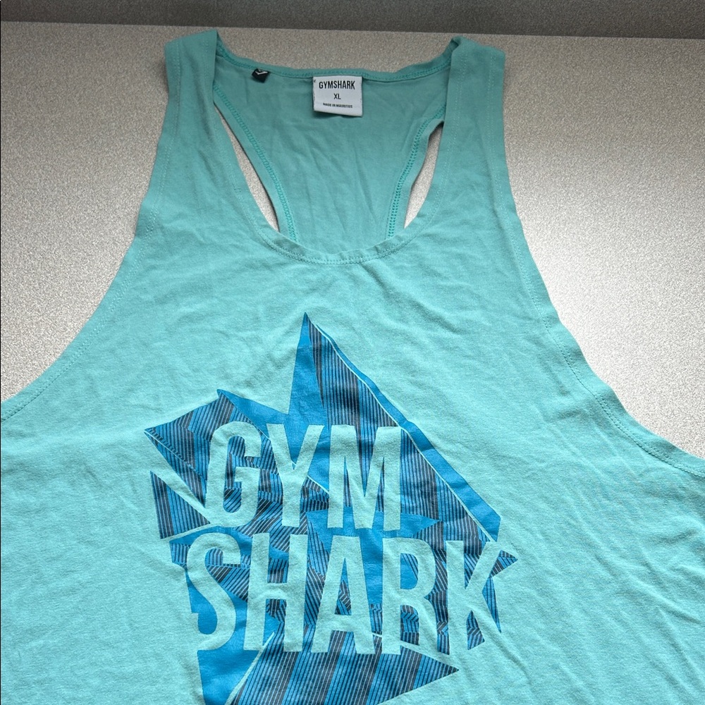 Gymshark Men's Teal Tank Top size XL gently used no flaws